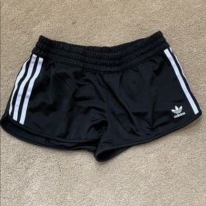 Women’s Adidas Shorts Size Medium